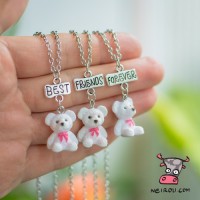 Кулон для троих друзей "Best Friends Forever. Белые медвежата"
